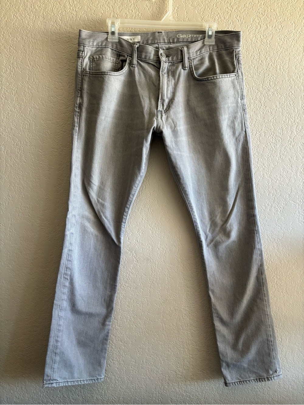 GAP Light Gray Skinny Jeans - Mens 32x30